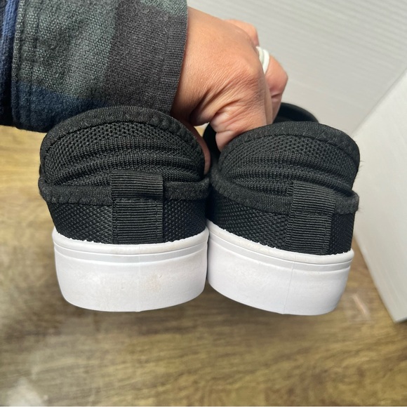Danskin Creative Stretch Knit Slip-on Black Sneakers Size 10 - Picture 7 of 14